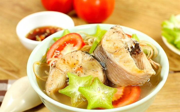 Bước 4 Thành phẩm Canh chua cá lóc nấu khế