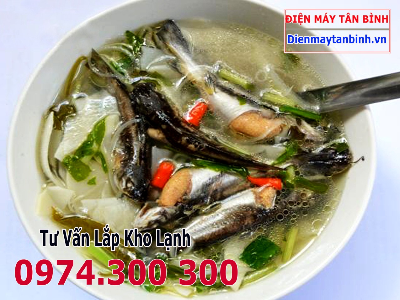 Nồi lẩu cá ngạnh măng chua hấp dẫn với rau sống
